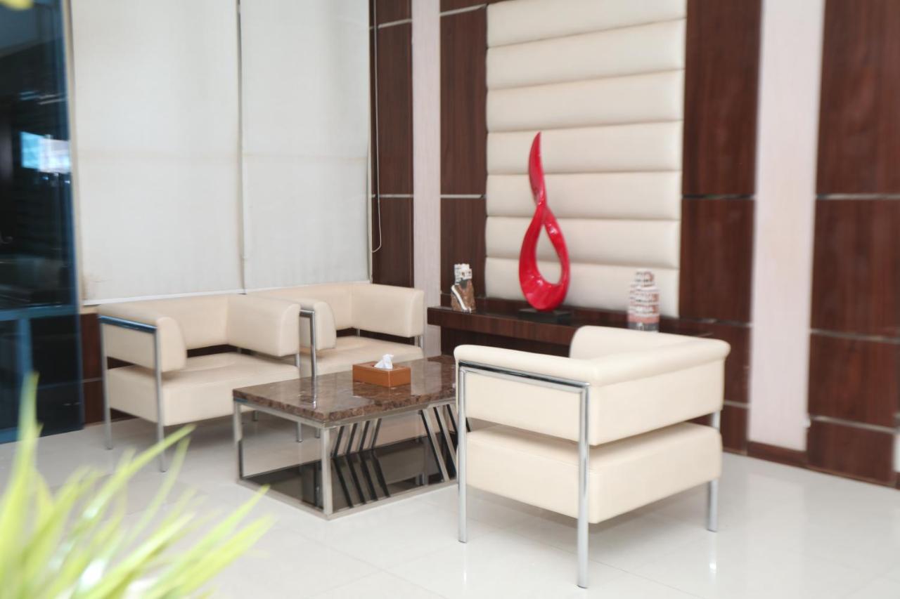 Samaya Suites Рияд Екстериор снимка